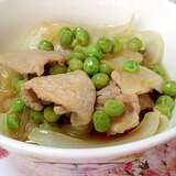 旬です！えんどう豆と新玉ねぎの炒め煮